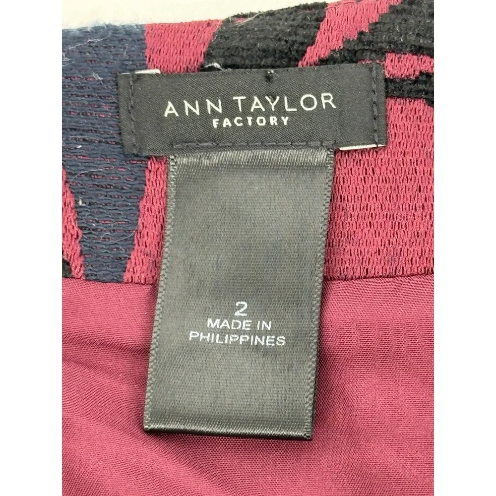 Ann Taylor‎ Factory Floral Print Pencil Skirt Maroon Womens Sz 2, Beautiful!!